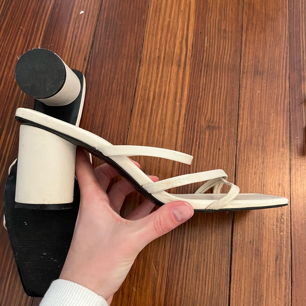 Zara Women's White Strappy Block Heel Sandals - Picture 5 of 8